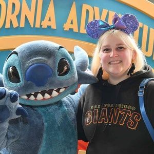 Meet your Posher, Devon